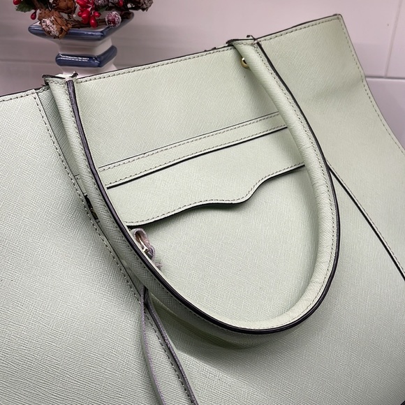 SOLD/Rebecca Minkoff Large MAB Tote Saffiano Leather - Picture 5 of 15